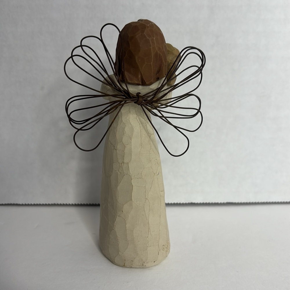 WILLOW TREE ANGEL OF FRIENDSHIP - Picture 3 of 4